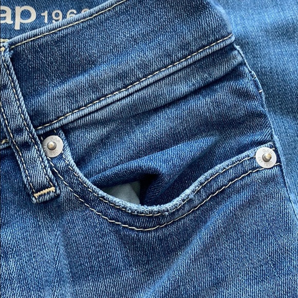 BRAND NEW gap jeans - Picture 5 of 7
